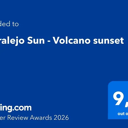 شقة Sun - Volcano Sunset *