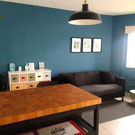 아파트 Sun - Volcano Sunset